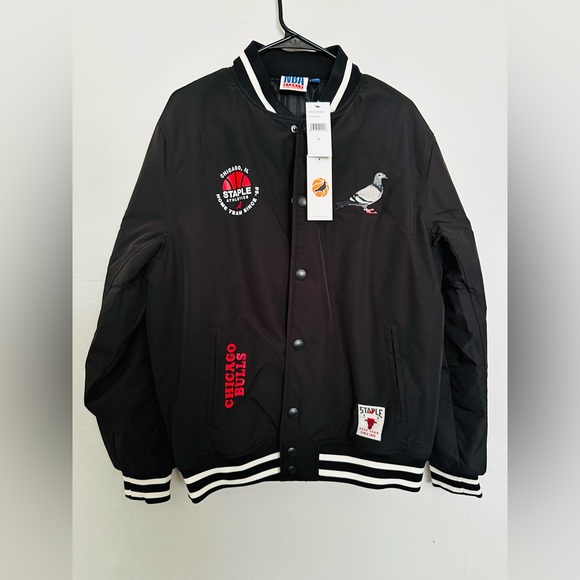 Chicago Bulls NBA x Staple My City Full-Snap Varsity Jacket - Black - Picture 4 of 4